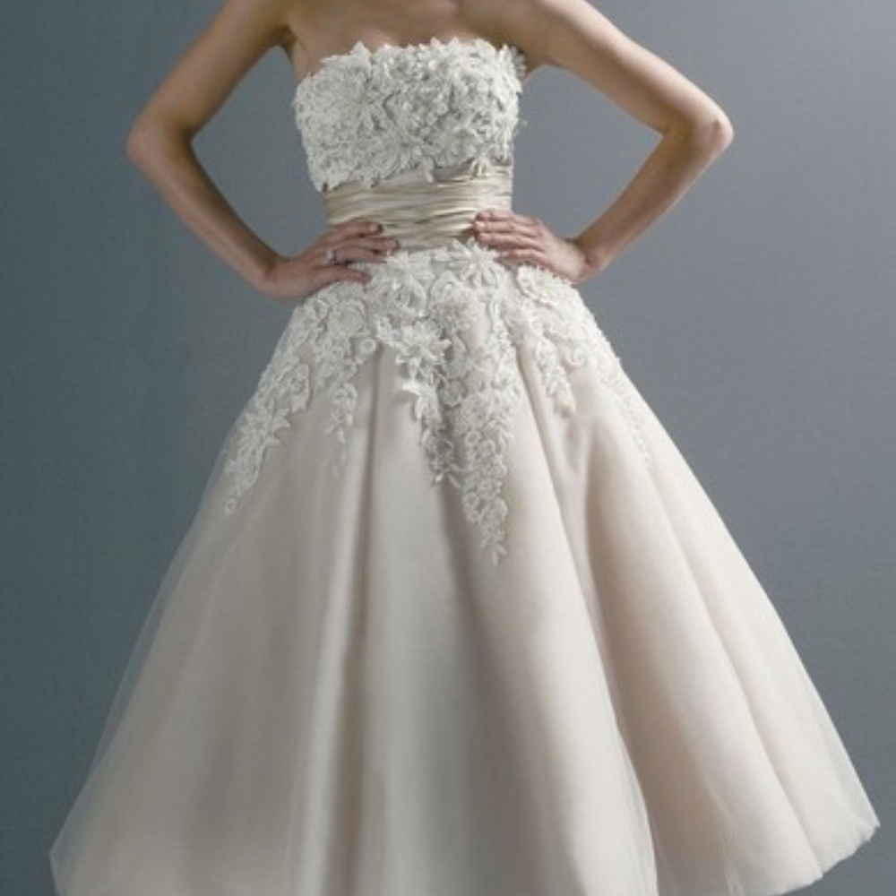 Justin Alexander Floral and Tulle Tea Length Wedding Dress
